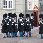 Relève de la garde royale